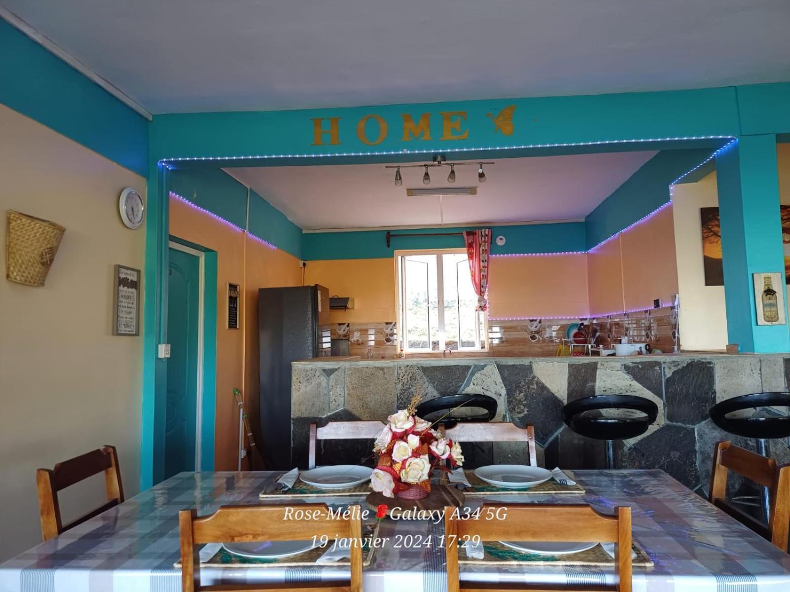 Chez Tonio Magic Ocean View Villa Port South East Ngoại thất bức ảnh