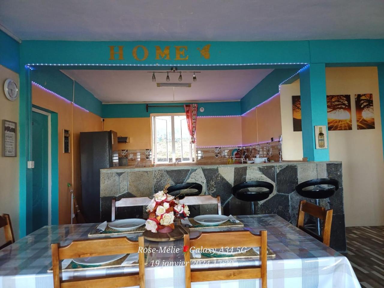 Chez Tonio Magic Ocean View Villa Port South East Ngoại thất bức ảnh