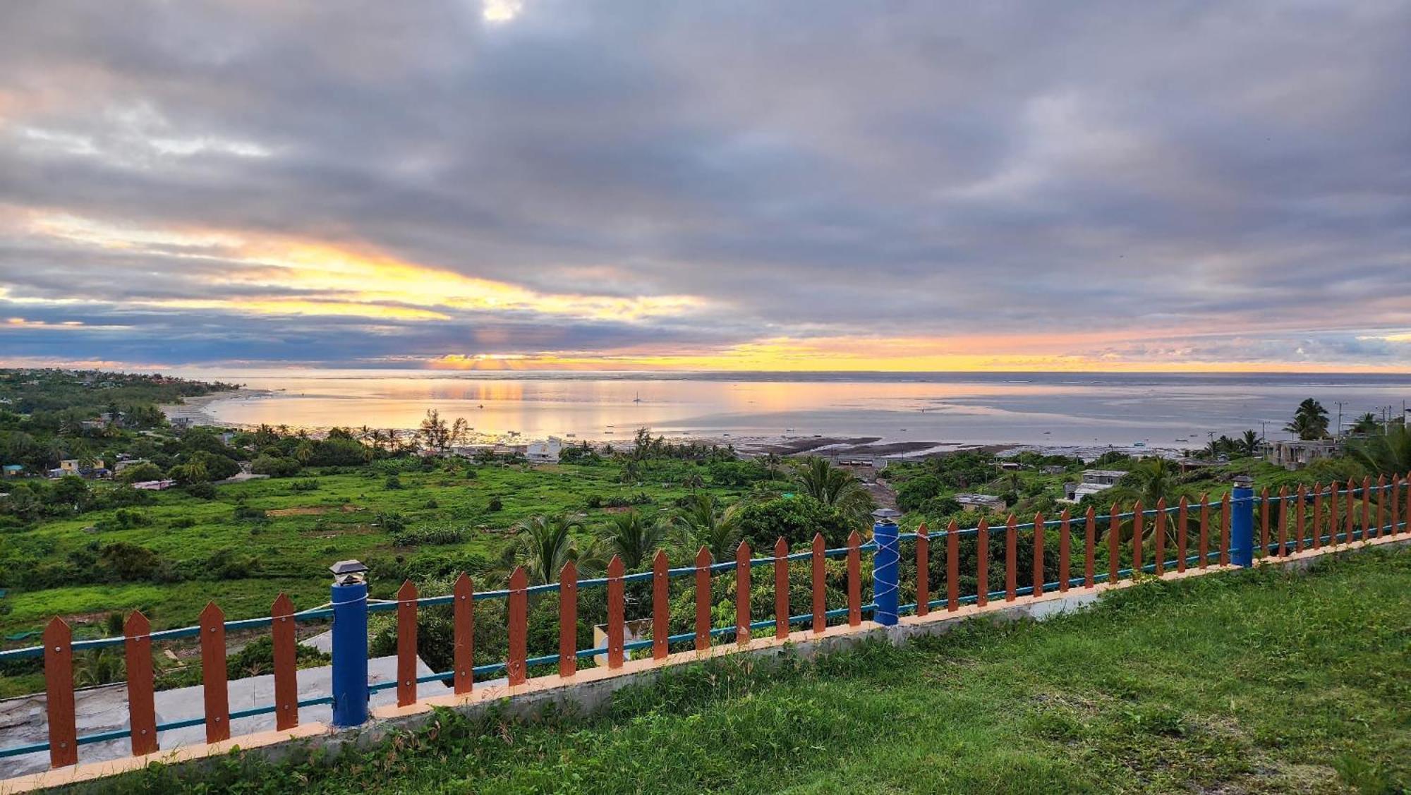 Chez Tonio Magic Ocean View Villa Port South East Ngoại thất bức ảnh